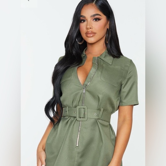 Pretty Little Thing PETITE Khaki Zip Detail Belted Dress - Picture 3 of 5